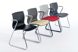 Verschiedene Farben und Modelle stehen zur verfügung